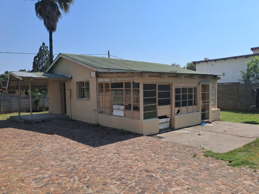 2 Bedroom Property for Sale in Oos Einde North West